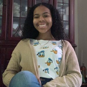 Meet your Posher, Meredith